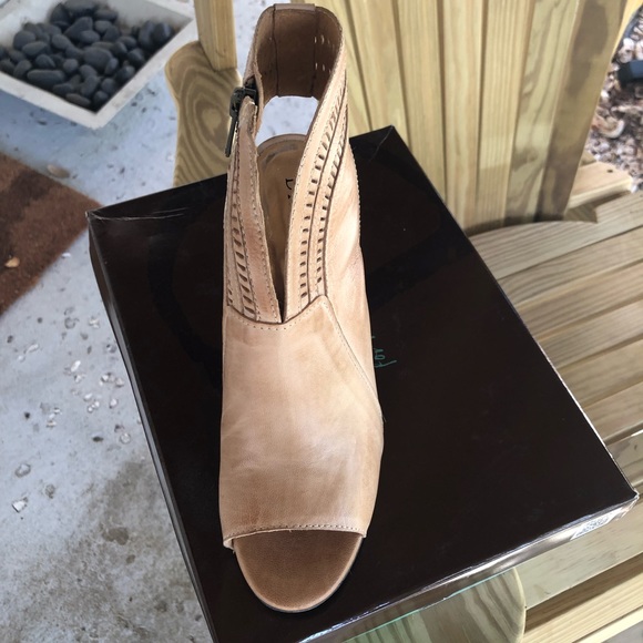 Diba True Inner Voice Peep Toe Booties - Picture 4 of 4